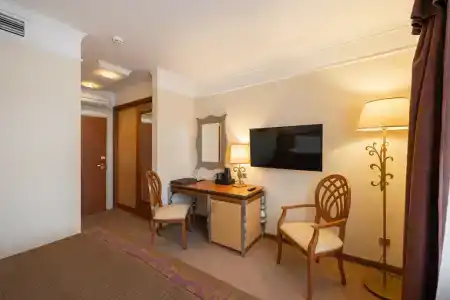 Dvor Podznoyeva Main Building - 54