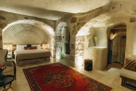 Doda Artisanal Cave +14 adults only - 47