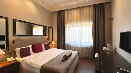 Seven Rooms Boutique - 4