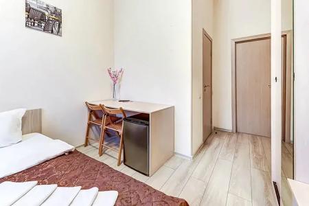 Демократ на Некрасова 58 - 195