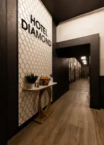 Diamond - 23
