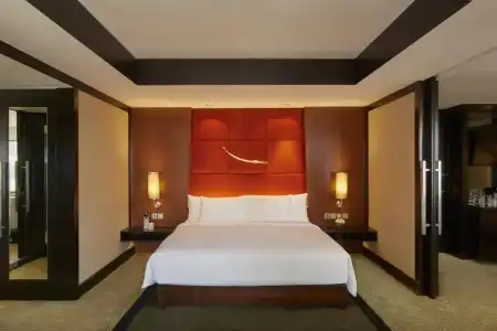 Banyan Tree Bangkok - 17