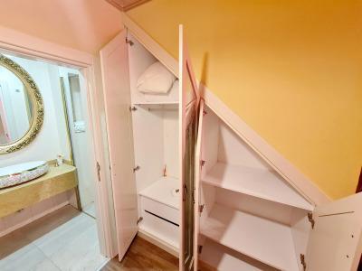 Sofia Boutique 9 - 217