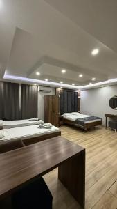 Han Suite - 93