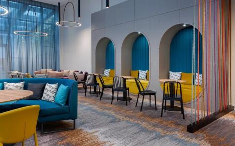 Hampton By Hilton - 6