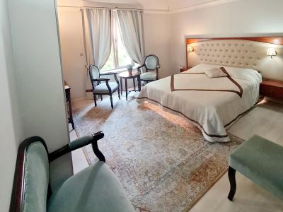 Sofia Boutique 9 - 169