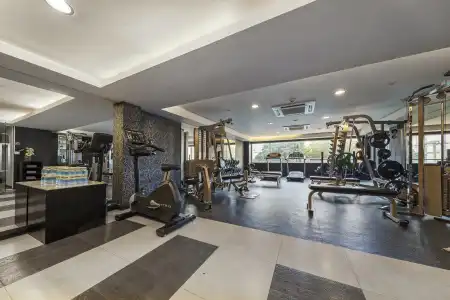 Golden Tulip Mandison Suites - 24