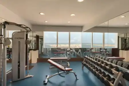 Ramada by Wyndham Abu Dhabi Corniche - 3
