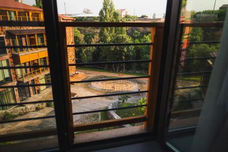 Red Bridge Yerevan - 66