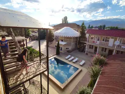 Adilet Guest House - 4
