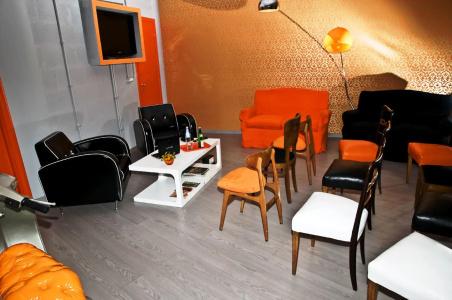 Orange - 23