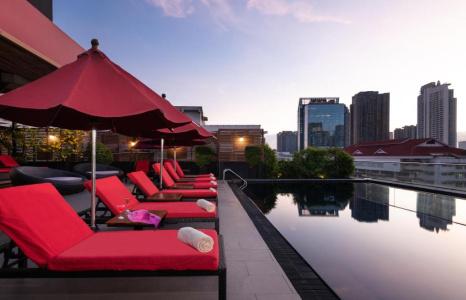 RakYim Siam Sukhumvit 15 - 16