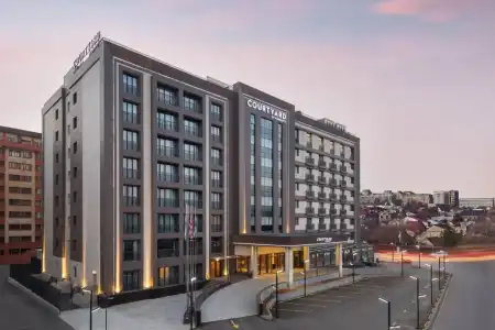 Courtyard by Marriott Tashkent - 0