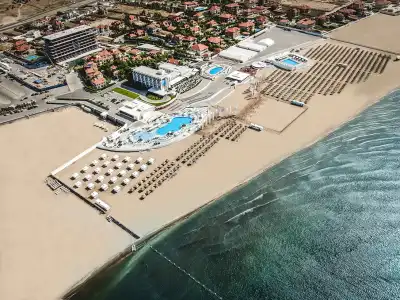 Sea Breeze Residences & - 5