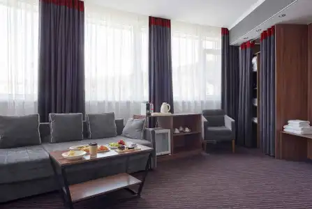 Ramada By Wyndham Yekaterinburg & Spa - 152