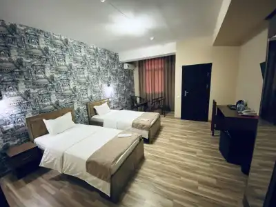 Tourist Inn - 4