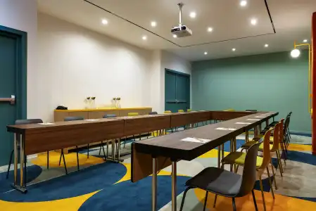 Ibis Styles Old - 28