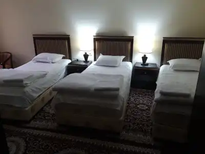 Guest House Al-Bukhori - 11