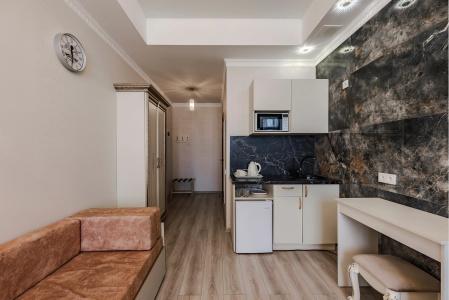 Central Residence - 10