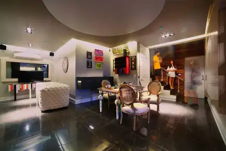 Upper House - 36