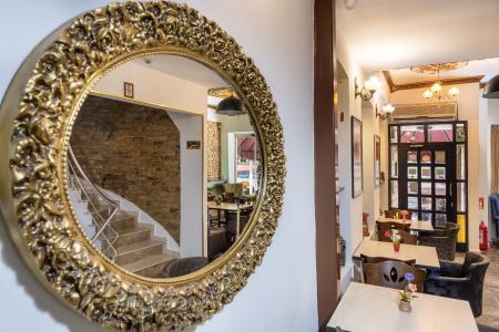 Taksim Trust - 15