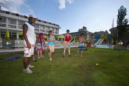 White Lilyum - All Inclusive - 14