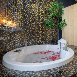 Dharma Style & Spa - 79