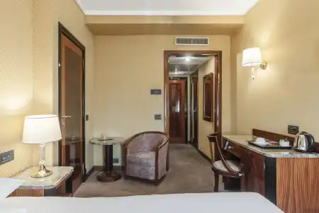 Doria Grand - 40