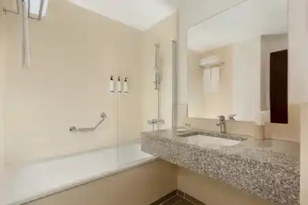 Courtyard by Marriott Nizhny Novgorod City Center - 14