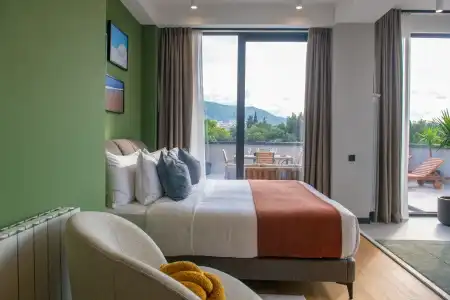Gratus Aparthotel - 190