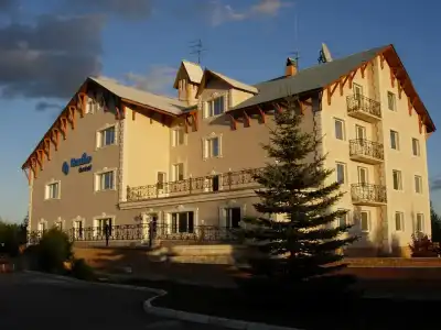Nikol - 0