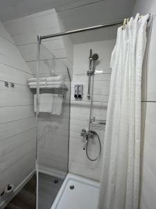 Utyos - 120