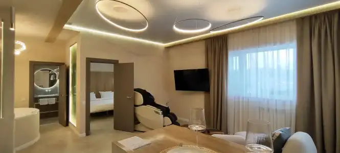 Kamarooms Business & Spa - 89