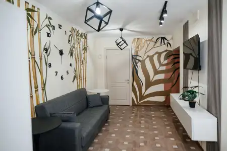 Sunny Hostel on June street - 1