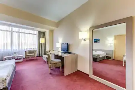 Aquarium by ZONT Group - 80