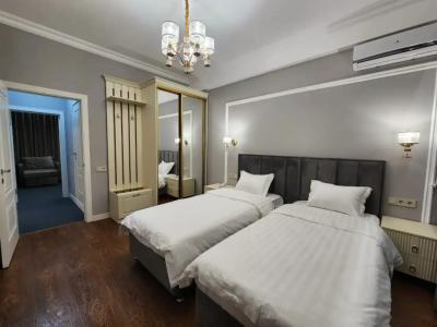 Apart - "DERBENT" - 130