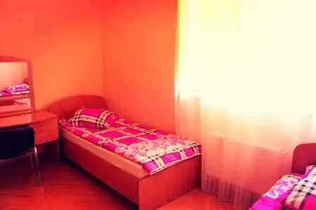 Iskra Hostel - 1