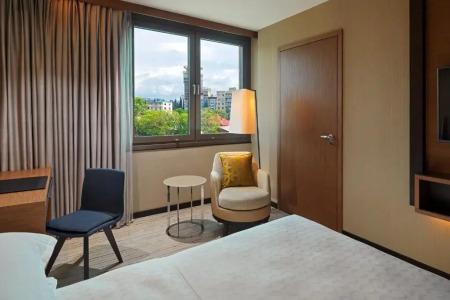 Sheraton Grand Metechi Palace - 45