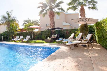 Villa Alysia by Ezoria Villas - 1