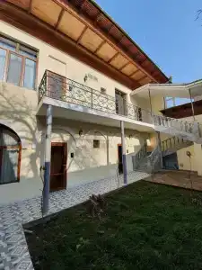 Chorsu Inn - 0