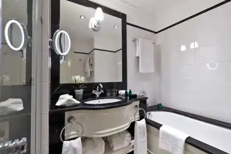 The State Hermitage Museum Official - 58