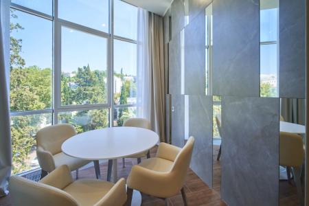 South Mirror Residence - 100