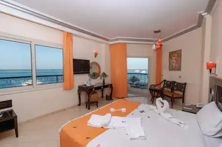 King Tut Aqua Park Beach Resort - 57