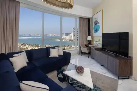 Avani + Palm View Dubai & Suites - 30