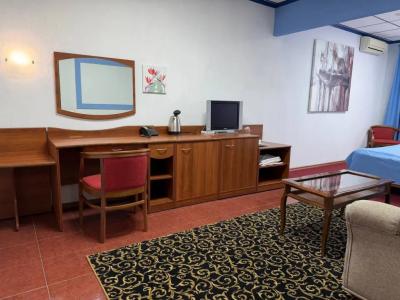 La Vie De Chateau - 189