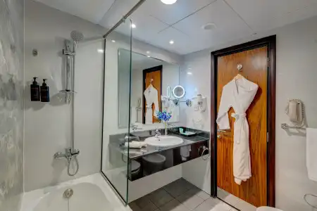 Hawthorn Suites by Wyndham Center - 45