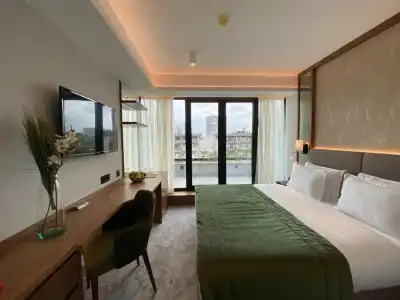Central Point - 4
