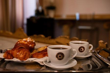 Impero Vaticano Suites Guest House - 137