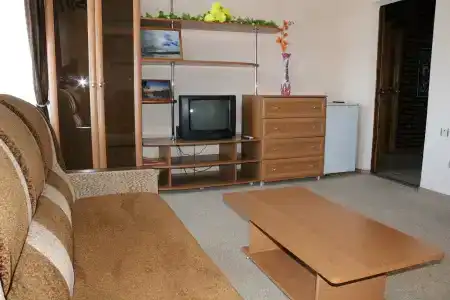 Gostinyij Dvor - 33
