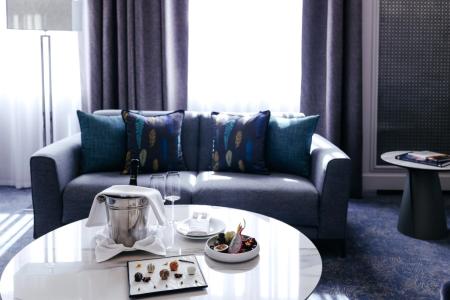 Cosmos Selection Saint-Petersburg Italyanskaya - 166